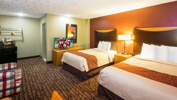 Deluxe Double Room with Two Double Beds - Non-Smoking